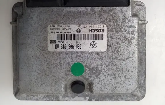Volkswagen New Beetle Engine control unit/module 06A906018AB