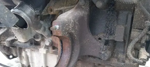 Volvo V50 Engine mounting bracket