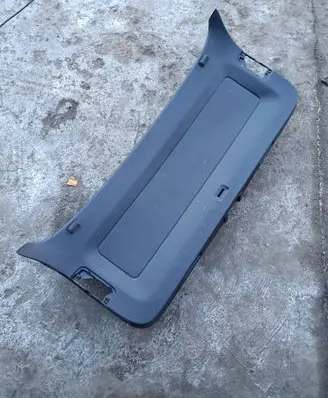 Volkswagen Golf Plus Tailgate trim 5M0867601