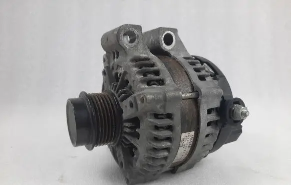 Jaguar F-Pace Generator/alternator FW9310300BB