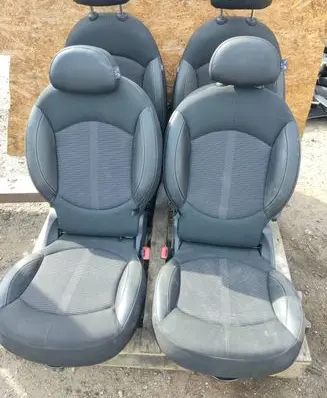 Mini Cooper Countryman R60 Seat set 