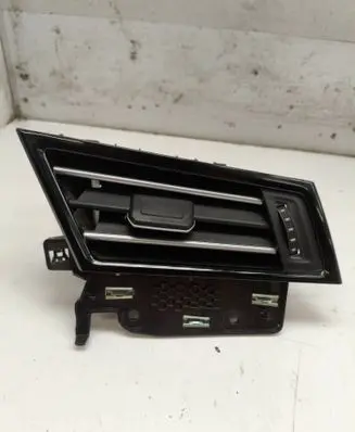 Volkswagen PASSAT B8 Dashboard side air vent grill/cover trim 3G2819702