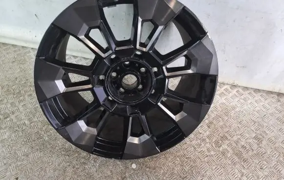 BMW XM R23 light alloy rim 6856022 1543992