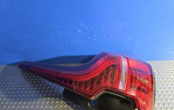 Rear/tail lights