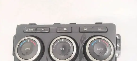 Mazda 6 Climate control unit GAP361190A