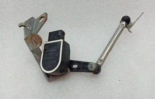 Aston Martin DB11 Rear air suspension level height sensor HY5313K070AA