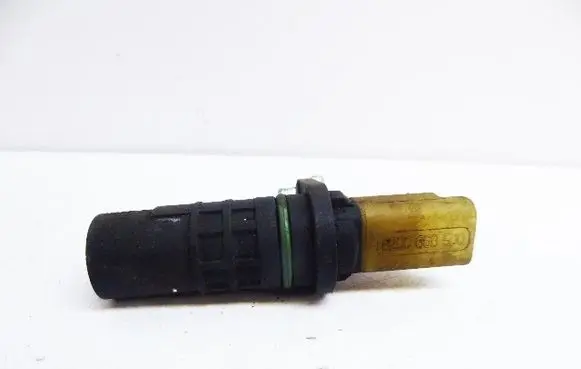 Renault Master III Crankshaft position gear 8200668500
