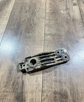 Opel Insignia A Radiator support slam panel bracket 23120322