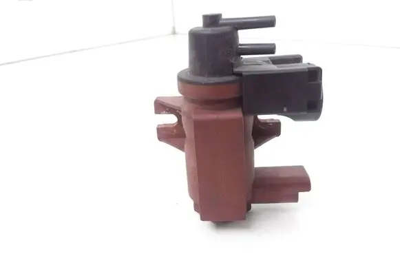 Ford Focus Turbo solenoid valve 6G9Q9E882CA