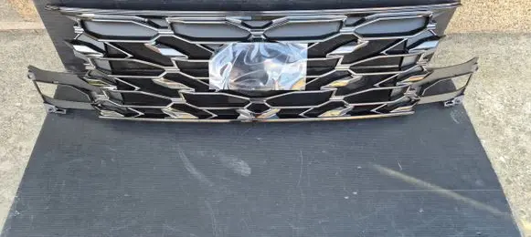 Hyundai Tucson IV NX4 Front grill