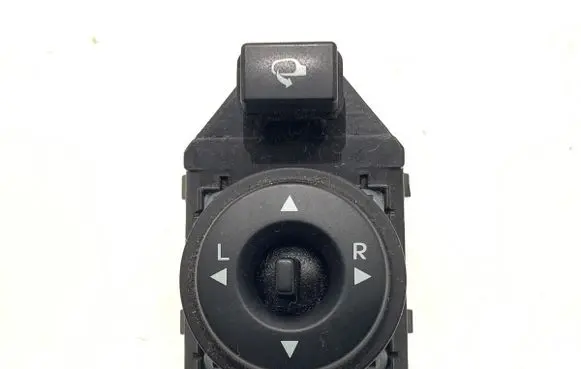 KIA Venga Wing mirror switch 457480