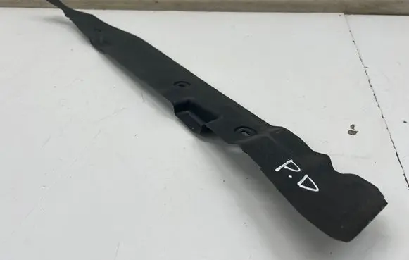 Nissan X-Trail T33 Fender end trim 631306RA0A
