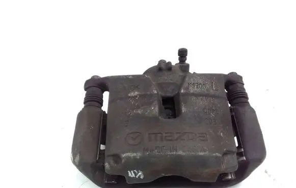 Mazda CX-3 Front brake caliper K1900