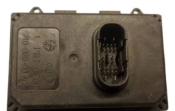 Volkswagen Sharan Headlight ballast module Xenon 8U0941329 7086160199 01011440AE