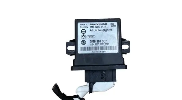 Volkswagen PASSAT B6 Light module LCM 5M0907357 SME5WK49172