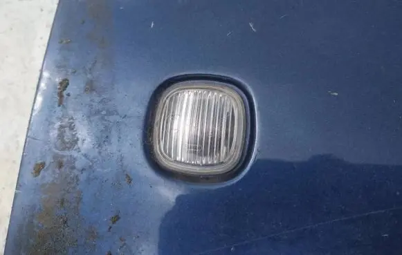 Skoda Fabia Mk2 (5J) Front fender indicator light