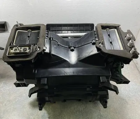 Interior heater climate box assembly