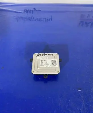 Audi Q3 8U Headlight ballast module Xenon 4G0907697D
