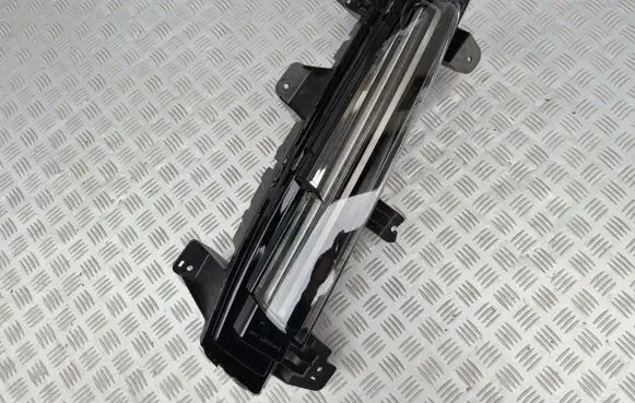 Cadillac Escalade LED Daytime headlight 85117443
