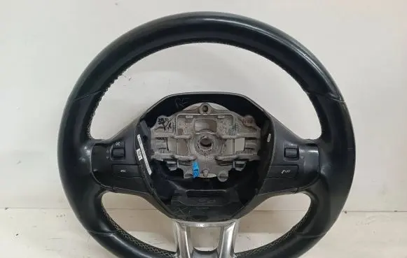 Peugeot 2008 I Steering wheel