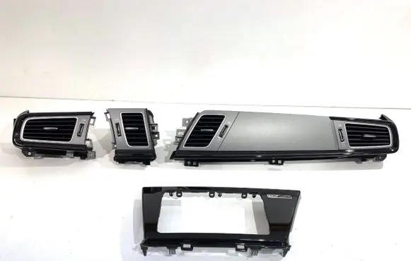 KIA Niro Dashboard trim 