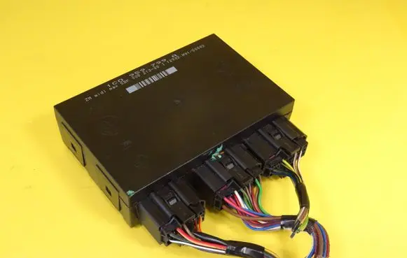 Skoda Octavia Mk1 (1U) Comfort/convenience module 1C0959799A