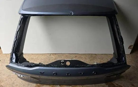 Volvo S90, V90 Truck tailgate 