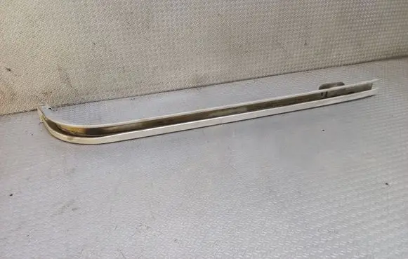 Peugeot 1007 Sliding door middle rail 