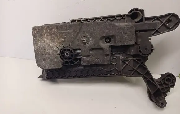 Volkswagen Golf VII Battery tray 5Q0915321H 5Q0915321J