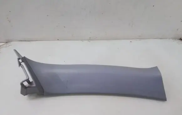 KIA Ceed Tailgate/trunk side cover trim 817311H500