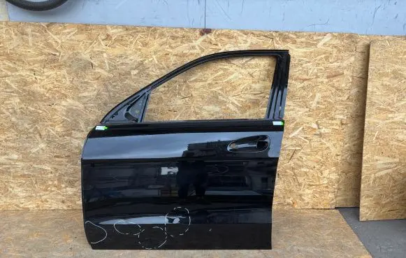Mercedes-Benz GLS X166 Front door K087795