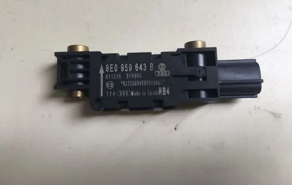 Audi A4 S4 B6 8E 8H Airbag deployment crash/impact sensor 8E0959643B