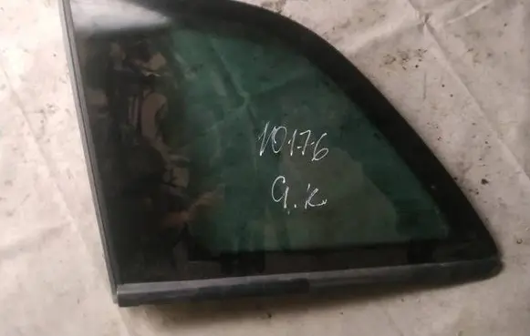 Fiat Croma Rear side window as3