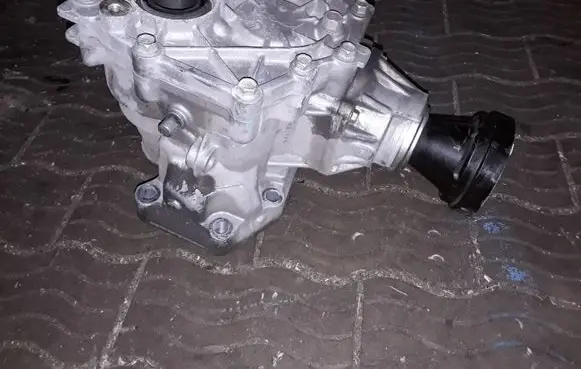 SsangYong Korando Gearbox transfer box case 041129