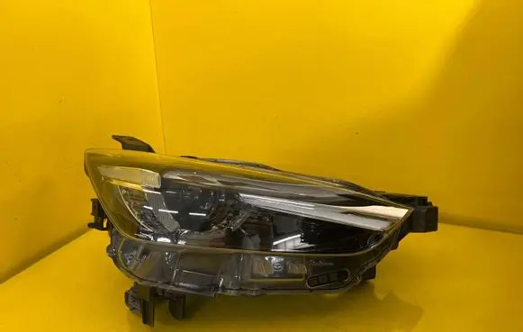 Mazda CX-3 Headlight/headlamp D10E-51030
