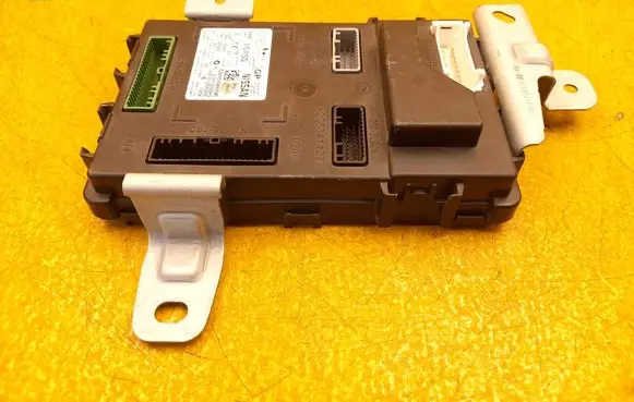 Infiniti Q50 Central body control module 116RAI002837 23010152560290 116RU002838