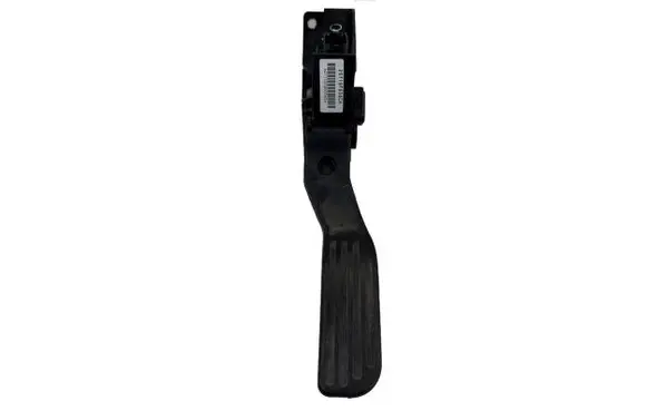 Ford Mondeo Mk III Accelerator throttle pedal 2S719F836CA 411100000565