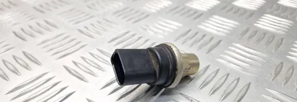 Skoda Octavia Mk1 (1U) Air conditioning (A/C) pressure sensor 1J0959126