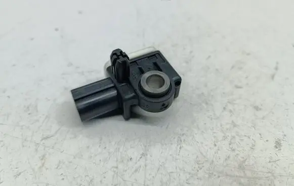 Ford Focus Airbag deployment crash/impact sensor AM5T14B342AA