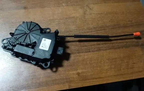 Maserati Levante Tailgate/trunk/boot lock/catch/latch 6701065090