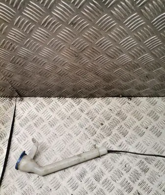 Nissan Qashqai Window washer liquid tank fill tube 011008