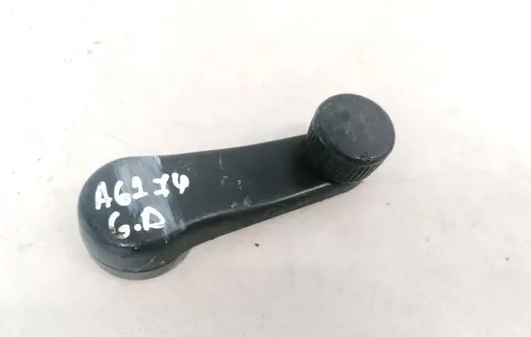 Volkswagen Golf III Front door window winding handle 1H0837581C