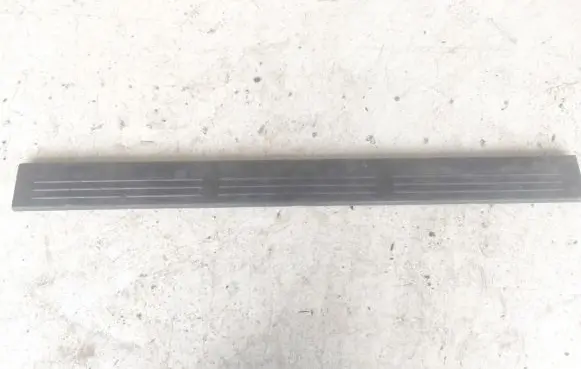 Hyundai Coupe Front sill trim cover 858852c000 85885-2c000