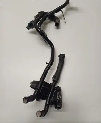 Volkswagen Transporter - Caravelle T6 Engine coolant pipe/hose 7E0121065BP