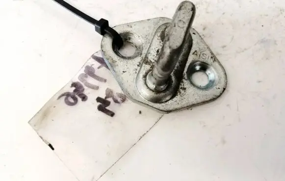 Opel Meriva A Front door lock loop/hook striker 