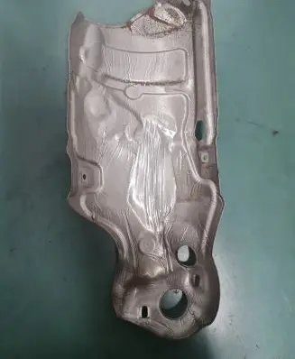 Opel Zafira A Heat shield in engine bay 55579091