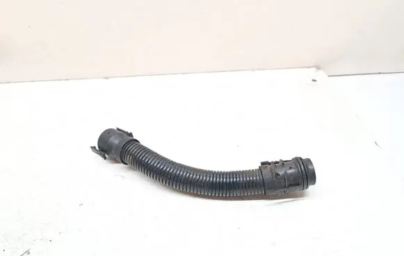 BMW 5 F10 F11 Breather hose/pipe 58650910