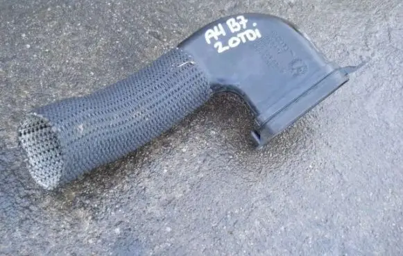 Audi A4 S4 B7 8E 8H Intercooler hose/pipe