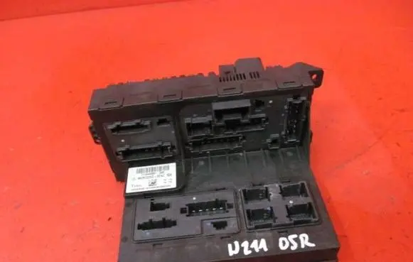Mercedes-Benz E W211 Fuse module 2115453801