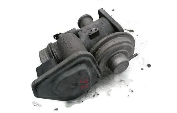 BMW 5 E60 E61 Fuel injection high pressure pump 084B PERBDR6